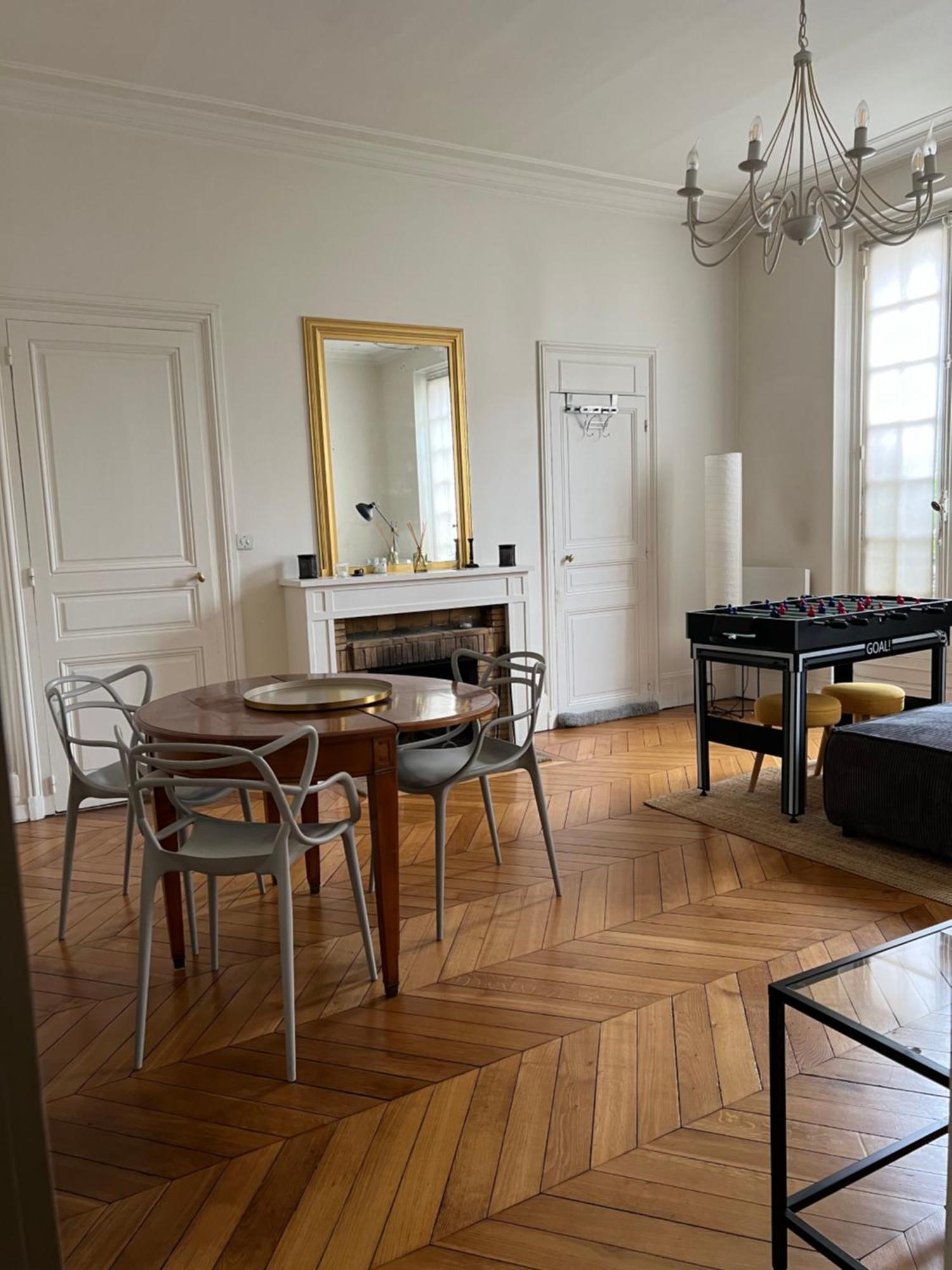Grand Studio Lumineux En Plein Coeur De Versailles Exteriér fotografie